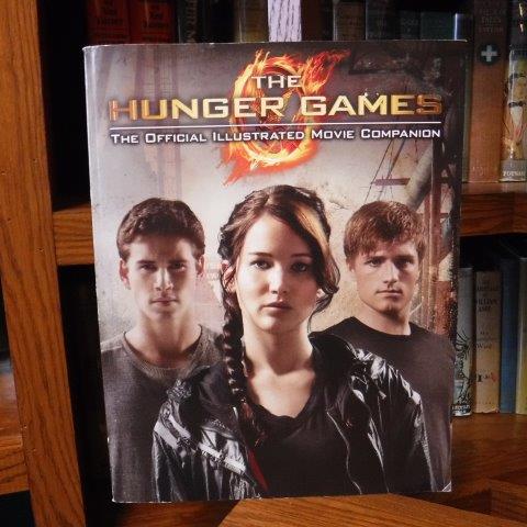 The Hunger Games: Official Illustrated Movie  